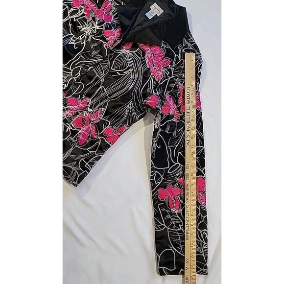 Chico's Silk Blend Jacket Pink Floral Embroidered Cropped Chico’s Size 1 US Med - Picture 14 of 14